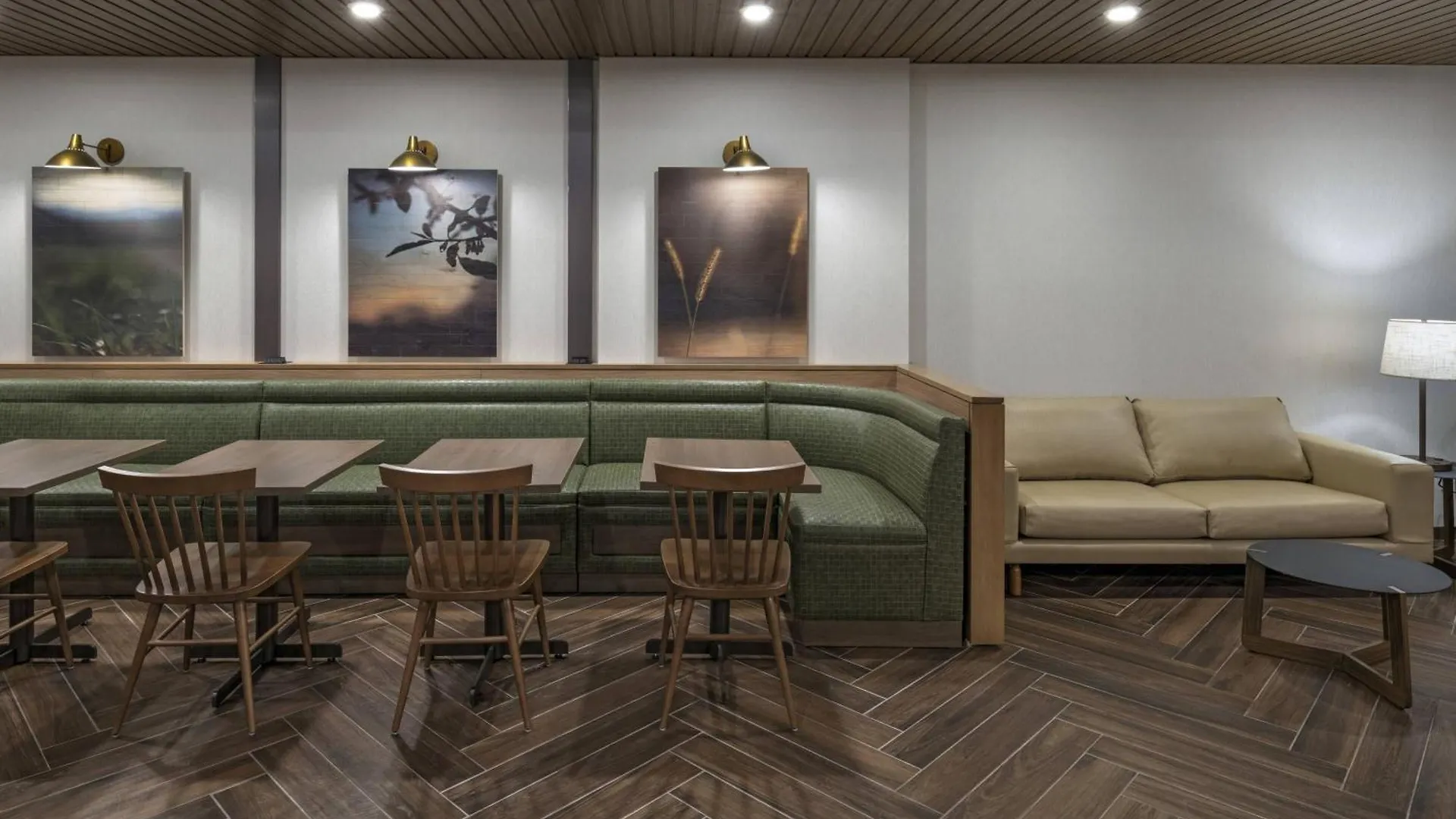 Hotel Fairfield Inn And Suites By Marriott St Louis Downtown Saint Louis
