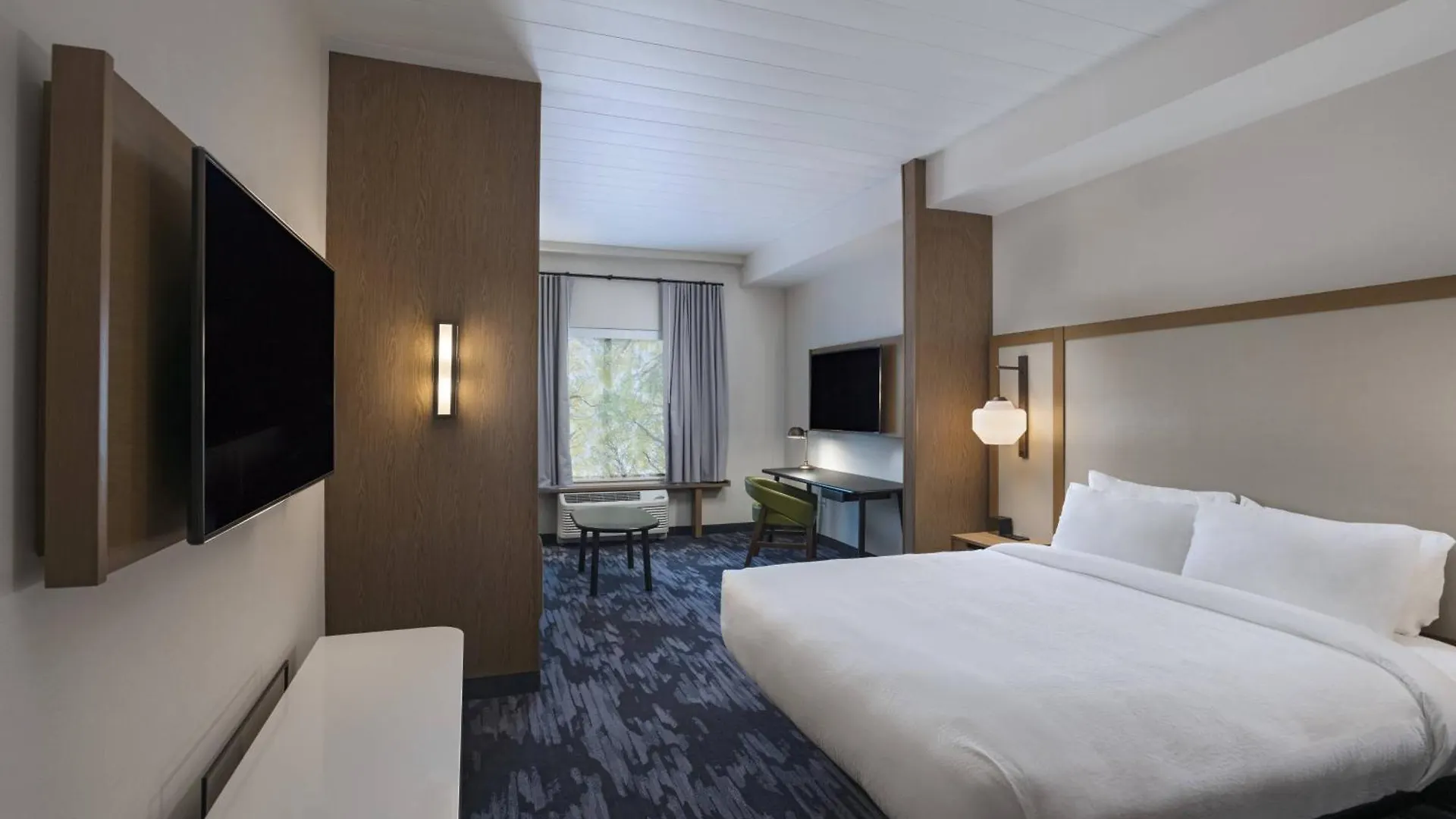Hotel Fairfield Inn And Suites By Marriott St Louis Downtown Saint Louis