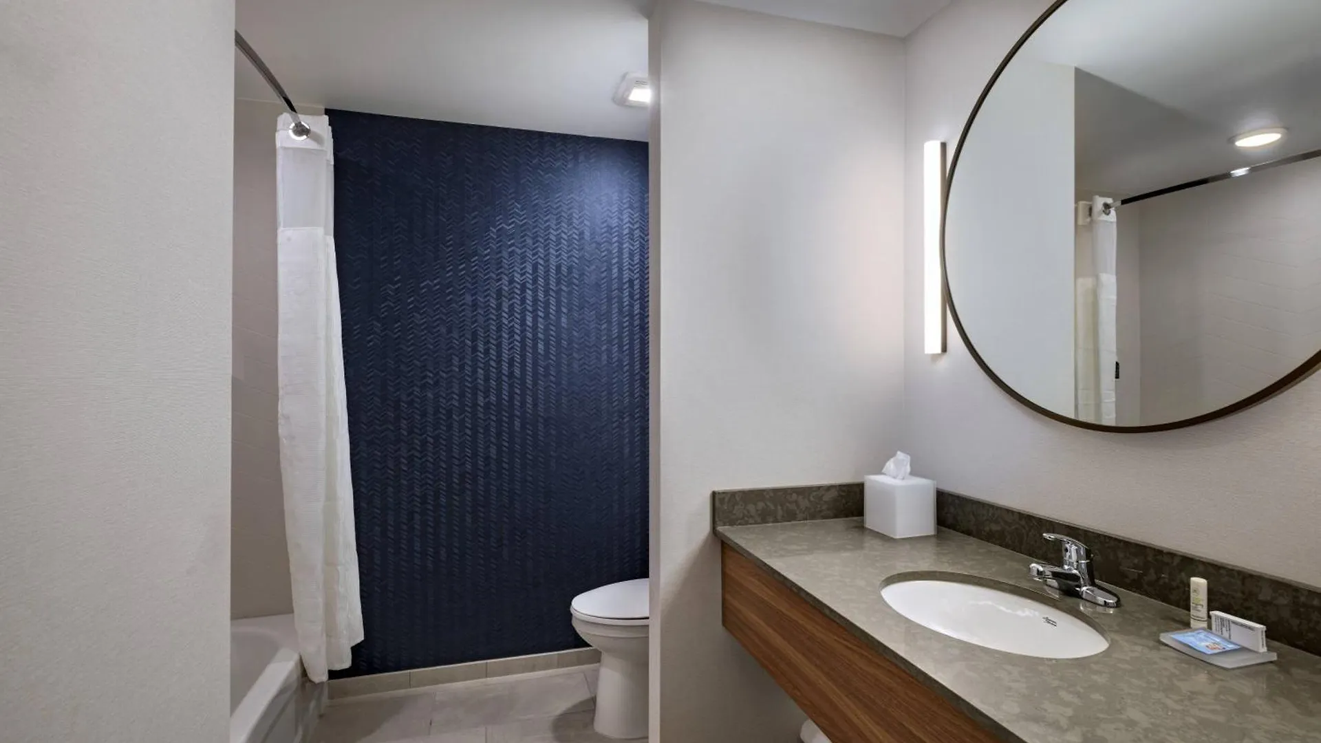 Fairfield Inn And Suites By Marriott St Louis Downtown Saint Louis 3*,